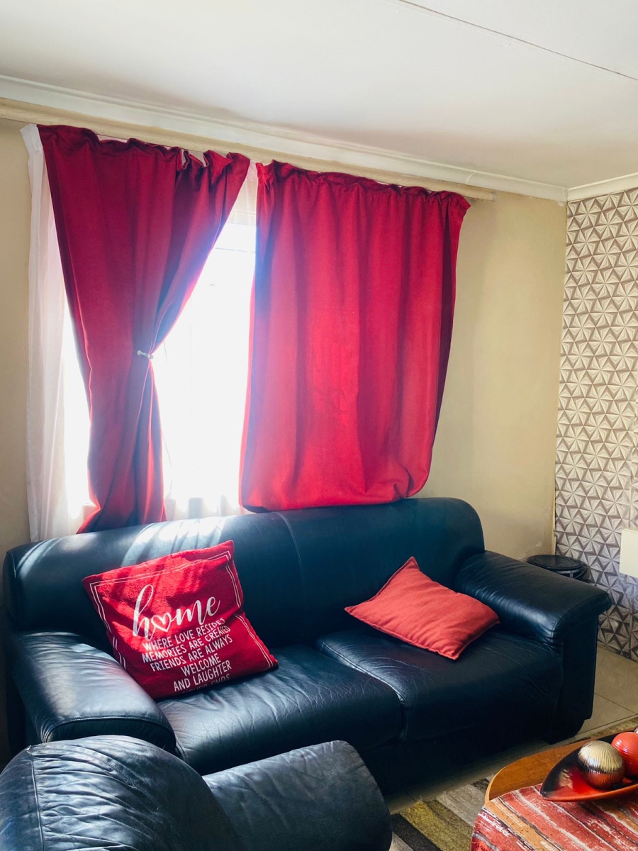 3 Bedroom Property for Sale in Nonqubela Western Cape